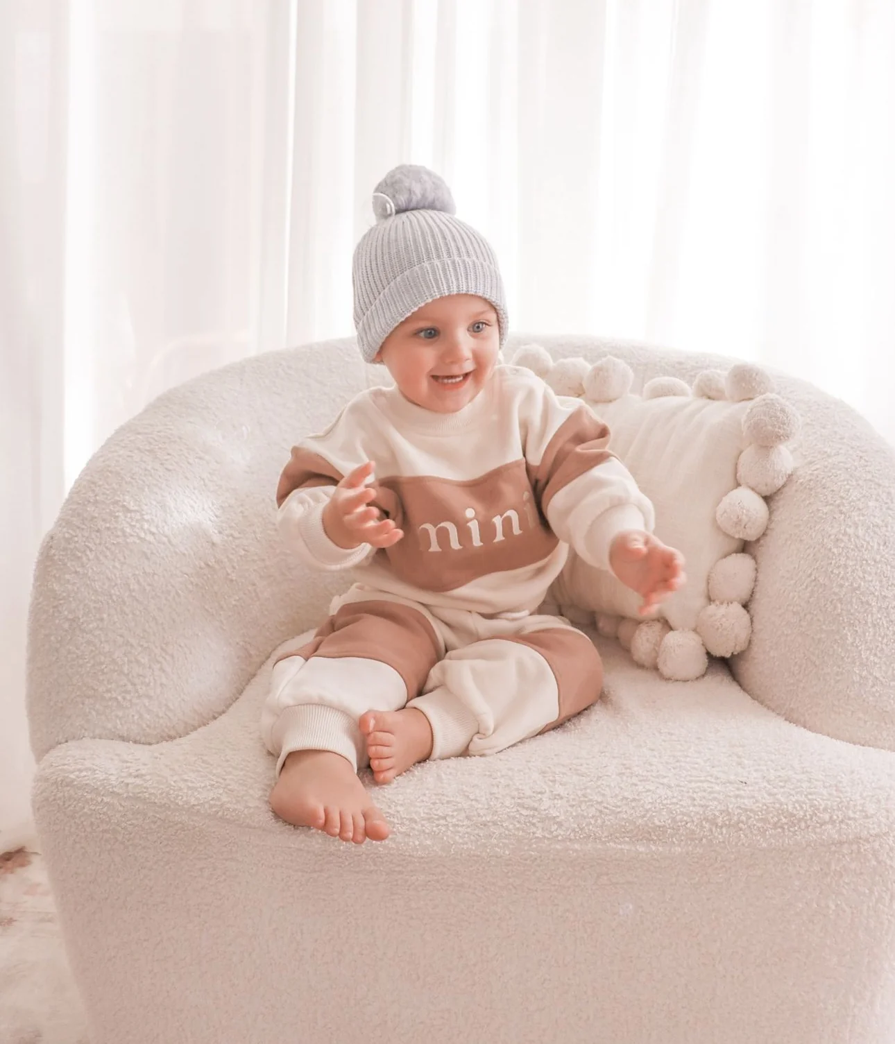 'Mini' Slouch Tracksuit - Image 7