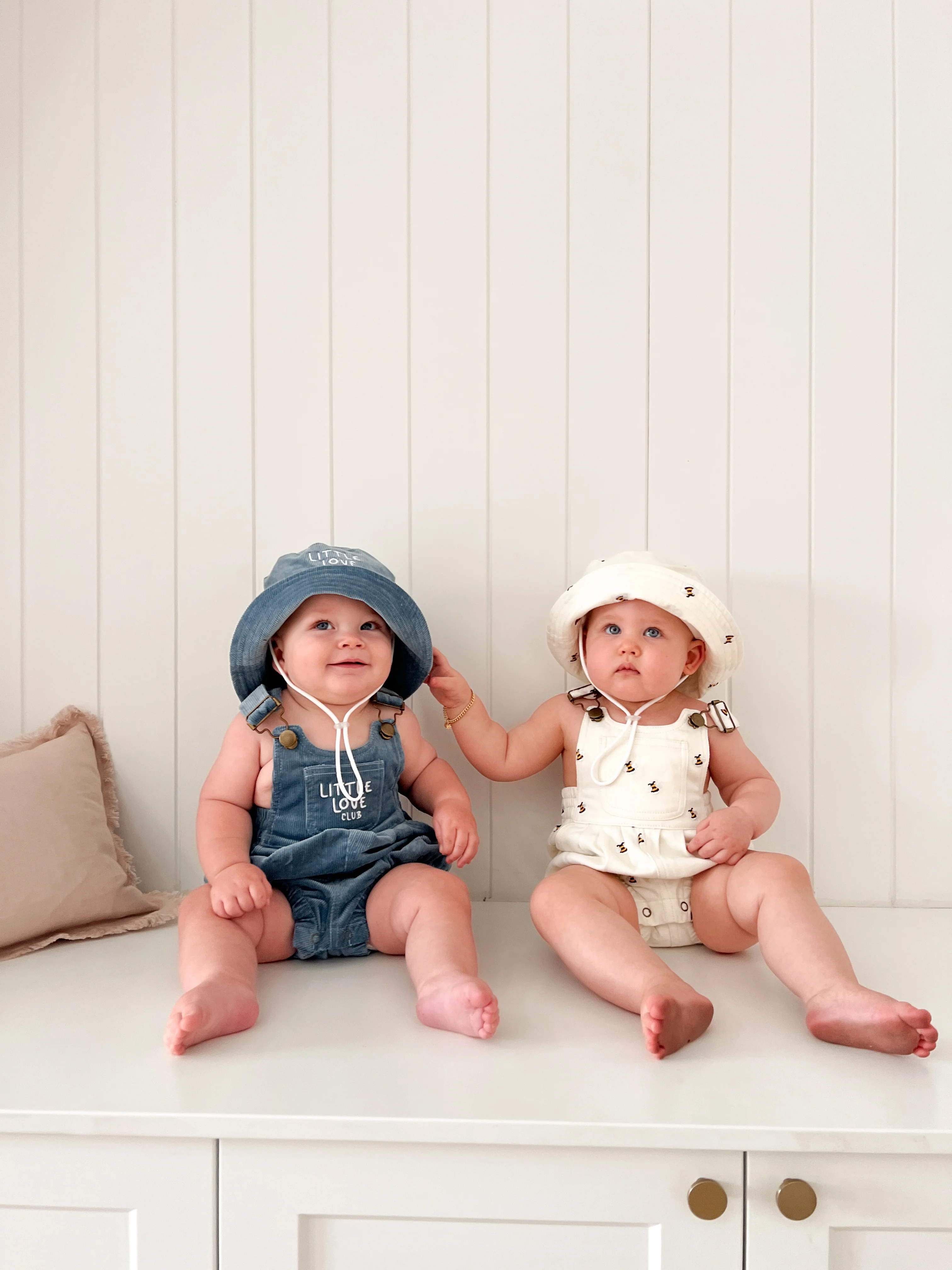 Denim Bee Bucket Hat - Cream - Image 8