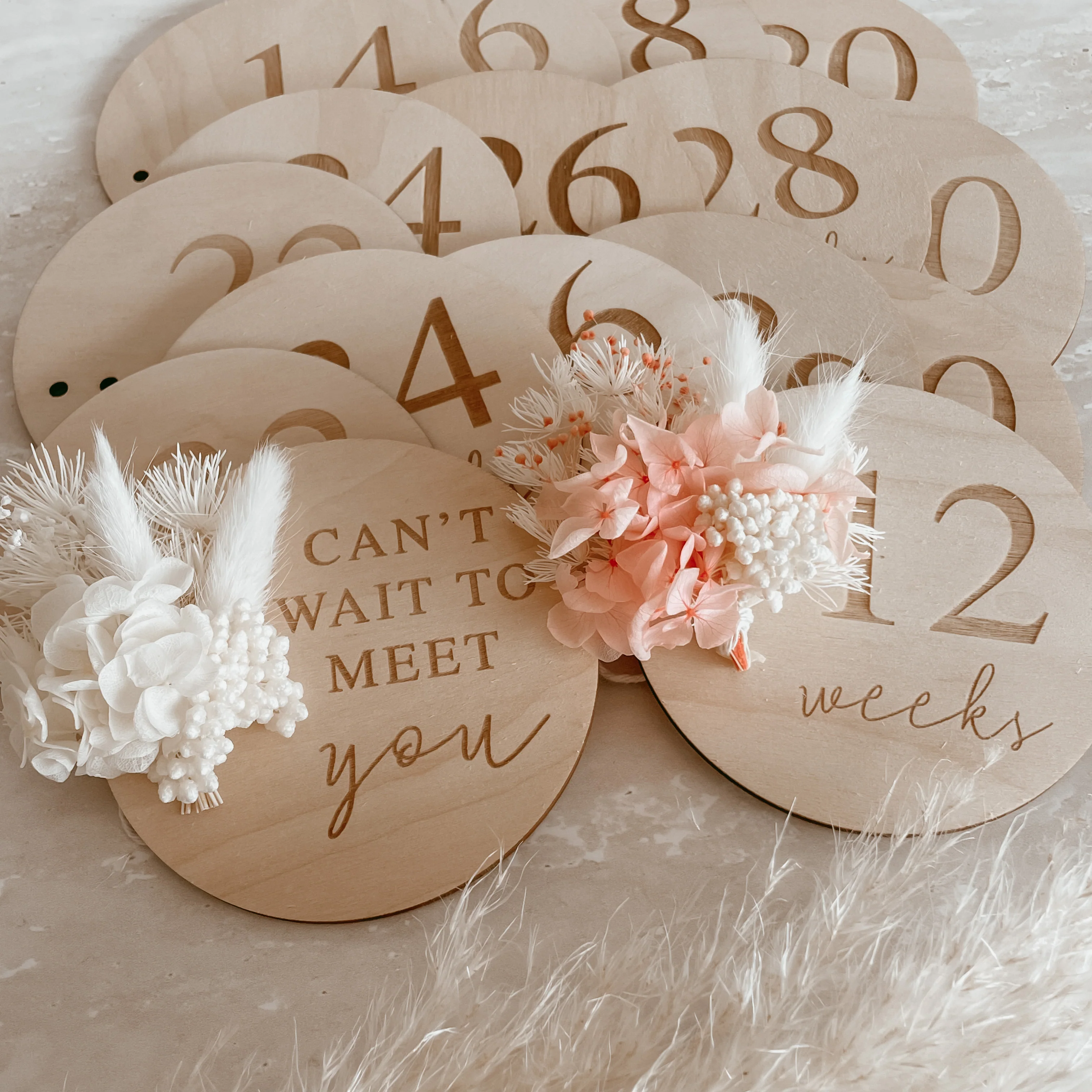 Dried Floral Wooden Pregnancy Milestone Collection - Set of 16 - Image 4