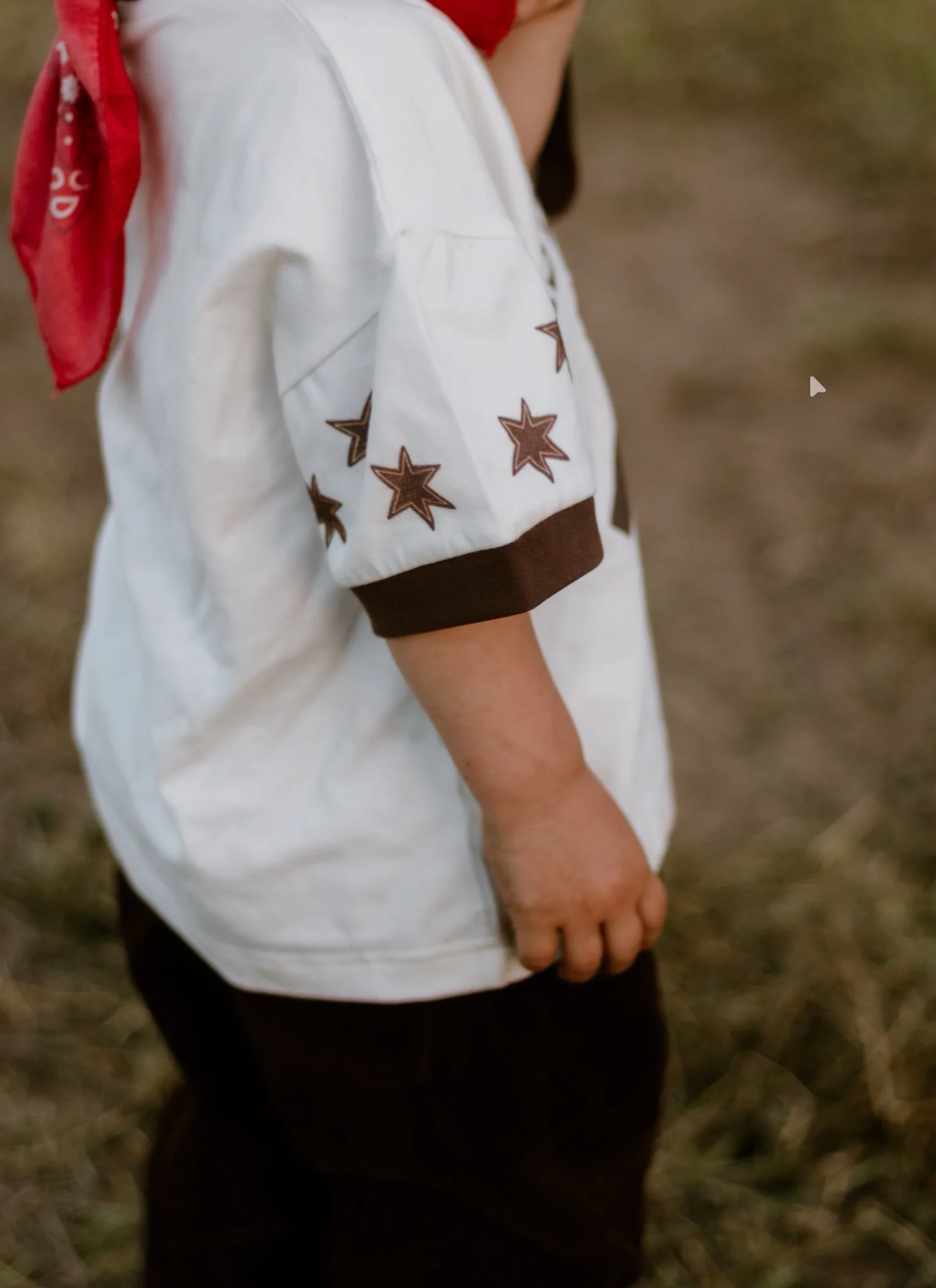 'Howdy' Slouch Tee - Milk - Image 4