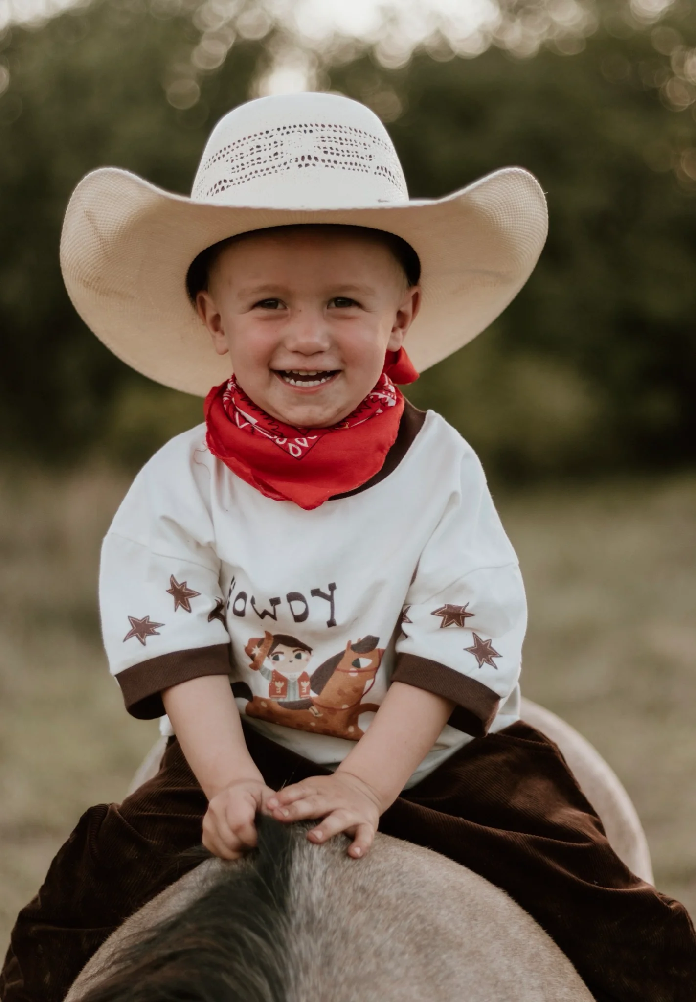'Howdy' Slouch Tee - Milk - Image 5