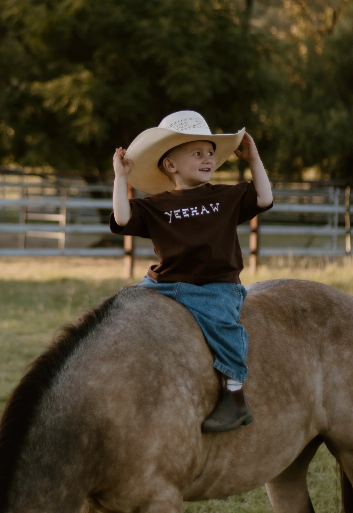 'Yeehaw' Slouch Tee - Espresso - Image 10