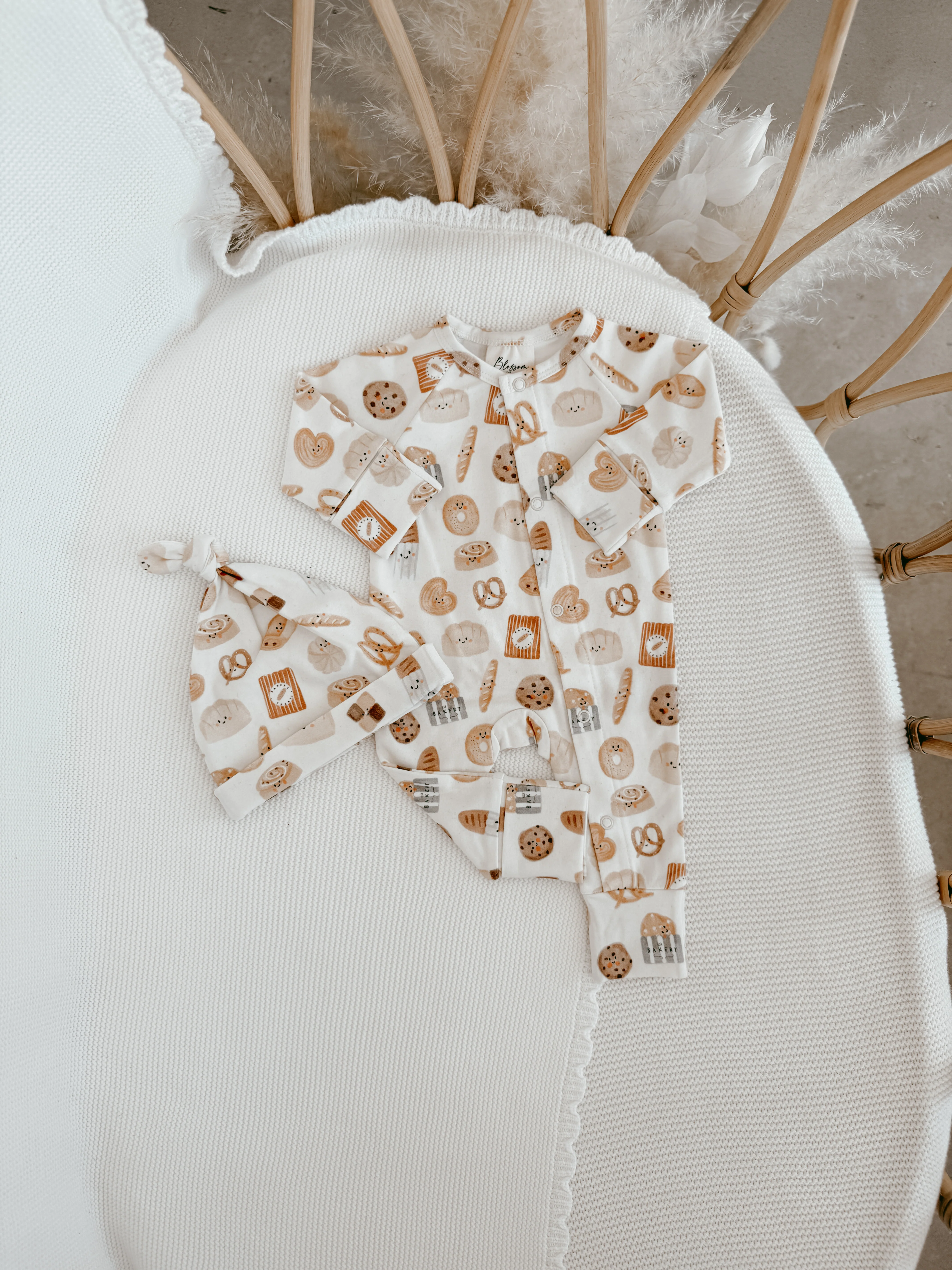 Knotted Cotton Beanie - Patisserie - Image 3